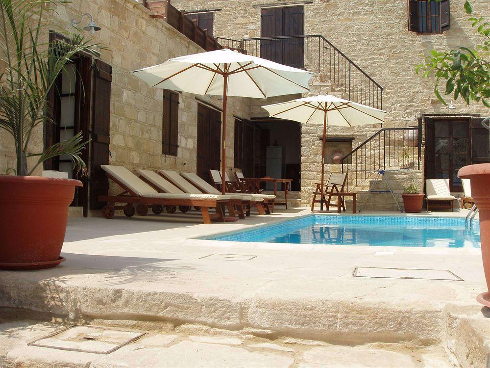 Niovi House Apartment Tochni Bagian luar foto
